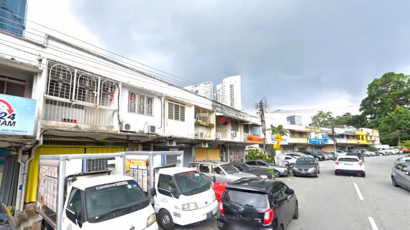 Shop for Rent in Kampung Baru Salak Selatan (Salak South) - Loh KC - Exterior - PropertyGuru.com.my