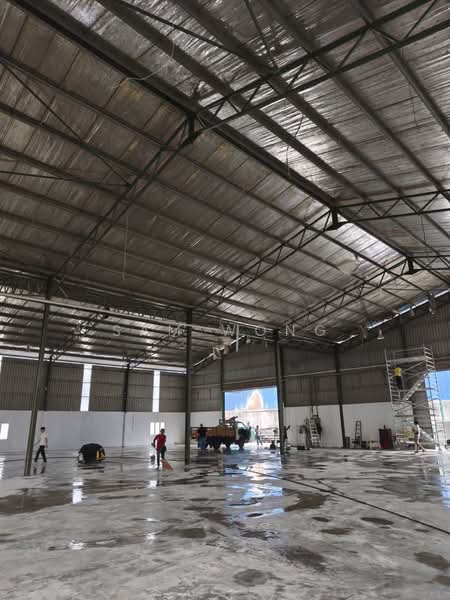 Warehouse for Rent in Sungai Buloh (Selangor) - Sam Wong - Interior - PropertyGuru.com.my