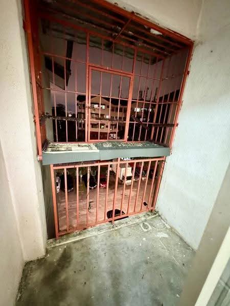 Pangsapuri untuk Dijual di Pangsapuri Sri Maya - Ahmad Muslim - Exterior - PropertyGuru.com.my