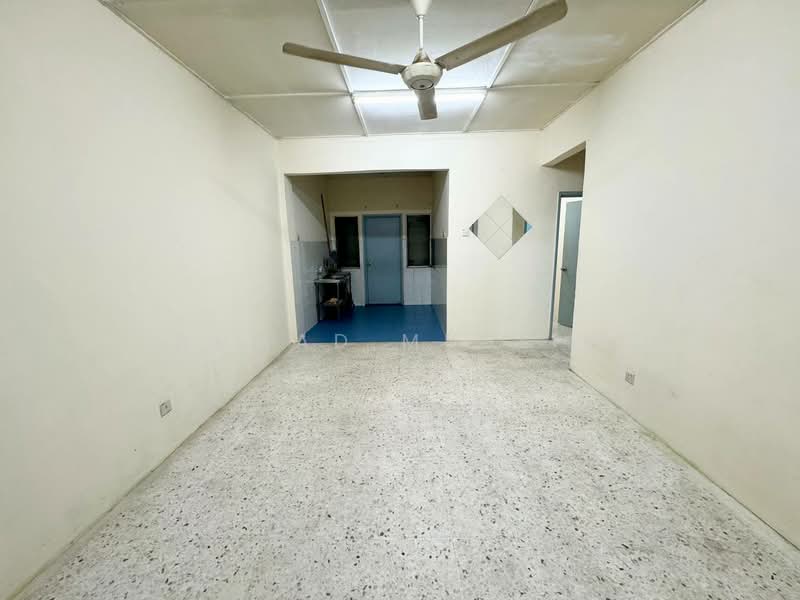 Pangsapuri untuk Dijual di Pangsapuri Sri Maya - Ahmad Muslim - Interior - PropertyGuru.com.my
