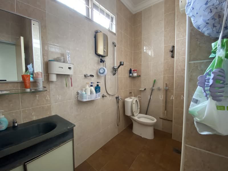 Rumah Teres 2-Tingkat untuk Dijual di Usj 6 (Subang Jaya) - Tan Shyue Chuan - Bathroom - PropertyGuru.com.my
