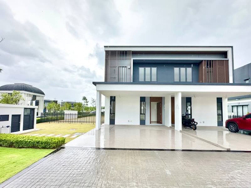 Semi-Detached House for Sale in Telok Panglima Garang (Selangor) - Mala Palanisamy - Exterior - PropertyGuru.com.my