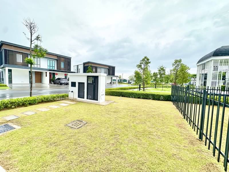 Semi-Detached House for Sale in Telok Panglima Garang (Selangor) - Mala Palanisamy - Exterior - PropertyGuru.com.my