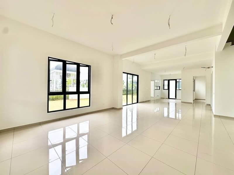 Semi-Detached House for Sale in Telok Panglima Garang (Selangor) - Mala Palanisamy - Living Room - PropertyGuru.com.my