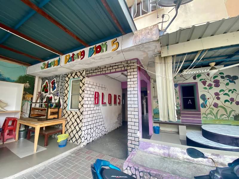 Apartment for Sale at Pangsapuri Subang Suria - Shaziery Iskandar - Exterior - PropertyGuru.com.my
