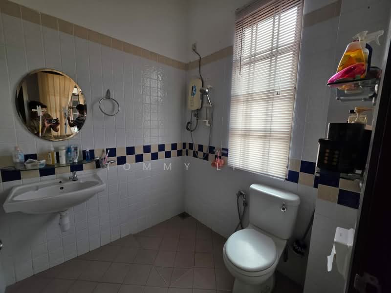 Rumah Teres 2.5-Tingkat untuk Dijual di Kepong (Kuala Lumpur) - Tommy Liew - Bathroom - PropertyGuru.com.my