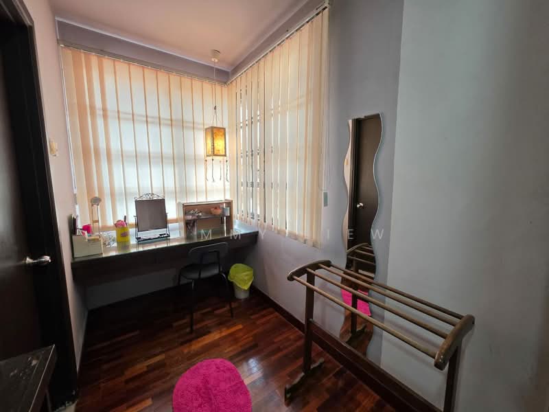 Rumah Teres 2.5-Tingkat untuk Dijual di Kepong (Kuala Lumpur) - Tommy Liew - Study - PropertyGuru.com.my
