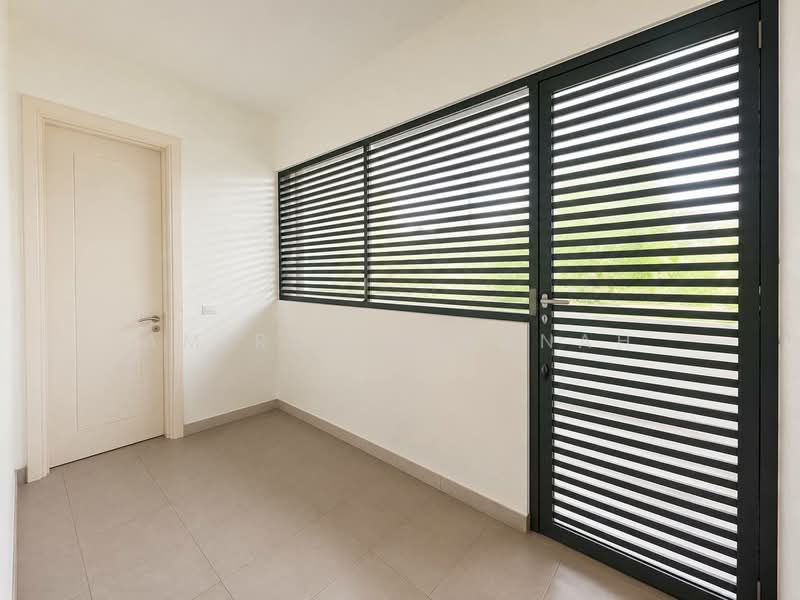 Semi-Detached House for Sale in Cyberjaya (Selangor) - Amirun Kinanah - Entrance - PropertyGuru.com.my