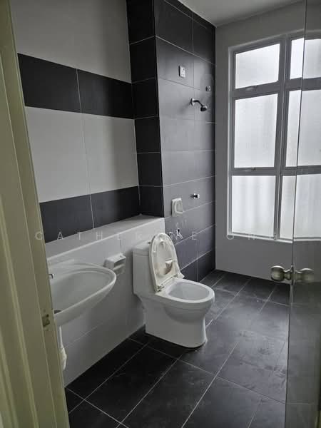 Rumah Teres 2-Tingkat untuk Dijual di Bandar Putra (Kulai) - Catherine Ong - Bathroom - PropertyGuru.com.my