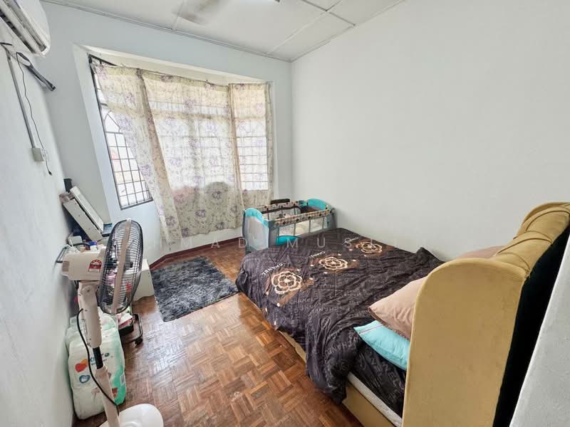Apartment for Sale at Sri Wira Rivera Rise - Ahmad Muslim - Bedroom - PropertyGuru.com.my