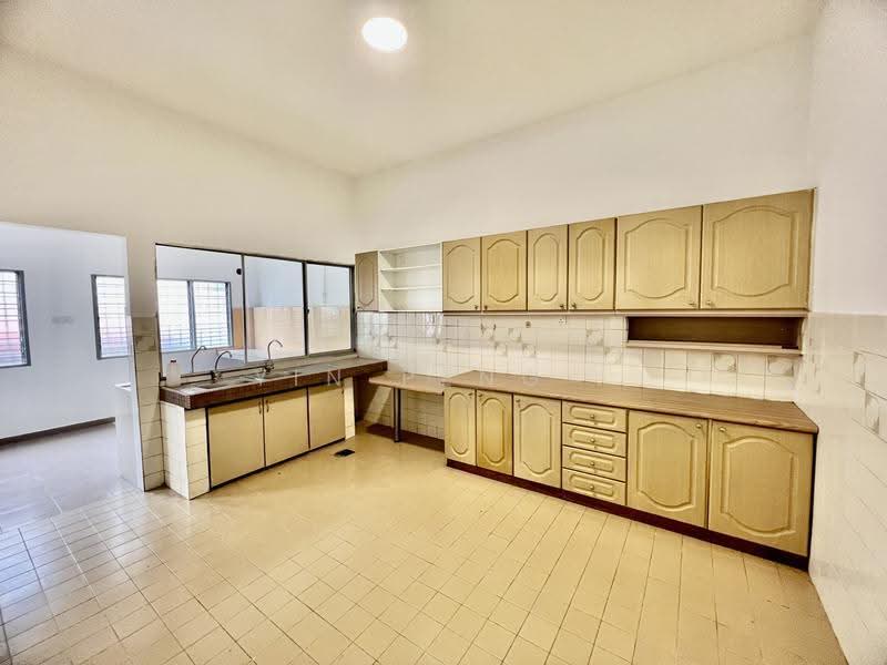 2-storey Terraced House for Rent in Taman Tun Dr Ismail (Kuala Lumpur) - Yin Peng . - Kitchen - PropertyGuru.com.my