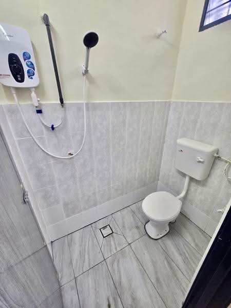 Rumah Teres 1-Tingkat untuk Dijual di Taman Desa Pd (Linggi) - Sharul Ansari - Bathroom - PropertyGuru.com.my