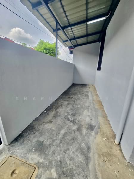 Rumah Teres 1-Tingkat untuk Dijual di Taman Desa Pd (Linggi) - Sharul Ansari - Exterior - PropertyGuru.com.my