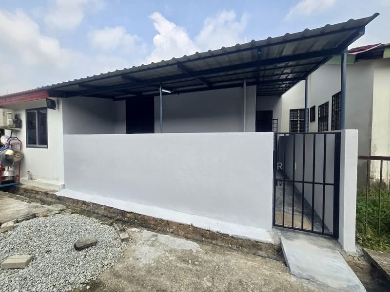 Rumah Teres 1-Tingkat untuk Dijual di Taman Desa Pd (Linggi) - Sharul Ansari - Exterior - PropertyGuru.com.my
