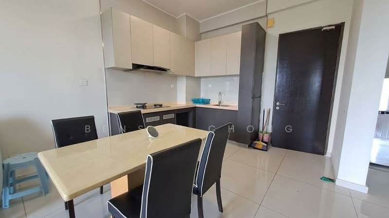 Condominium for Sale at Amberside @ Country Garden Danga Bay - Benson Chong - Kitchen - PropertyGuru.com.my
