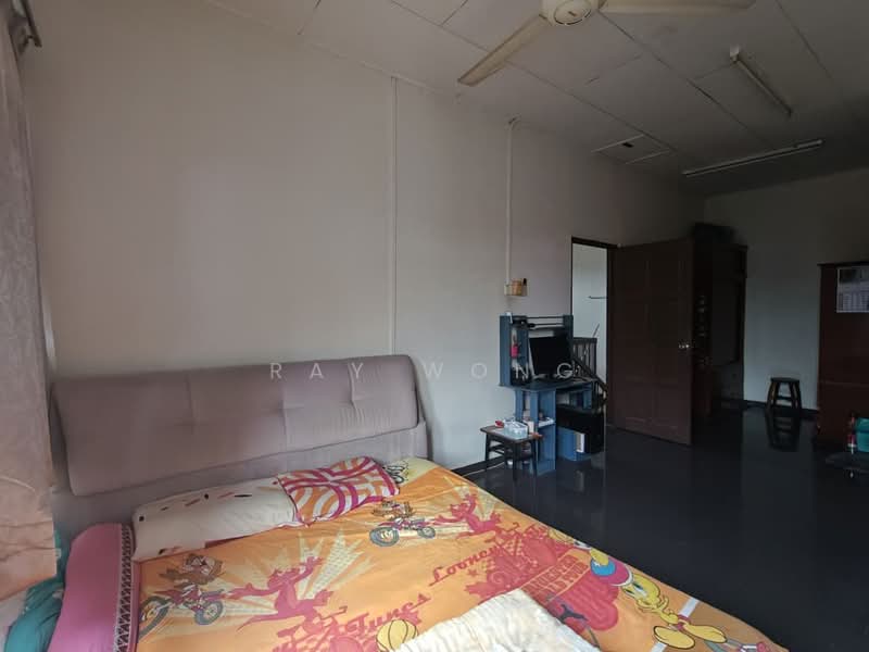 Semi-Detached House for Sale in Johor Bahru (Johor) - Ray Wong - Bedroom - PropertyGuru.com.my