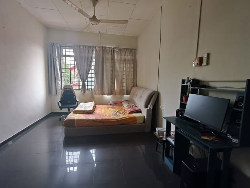 Semi-Detached House for Sale in Johor Bahru (Johor) - Ray Wong - Bedroom - PropertyGuru.com.my