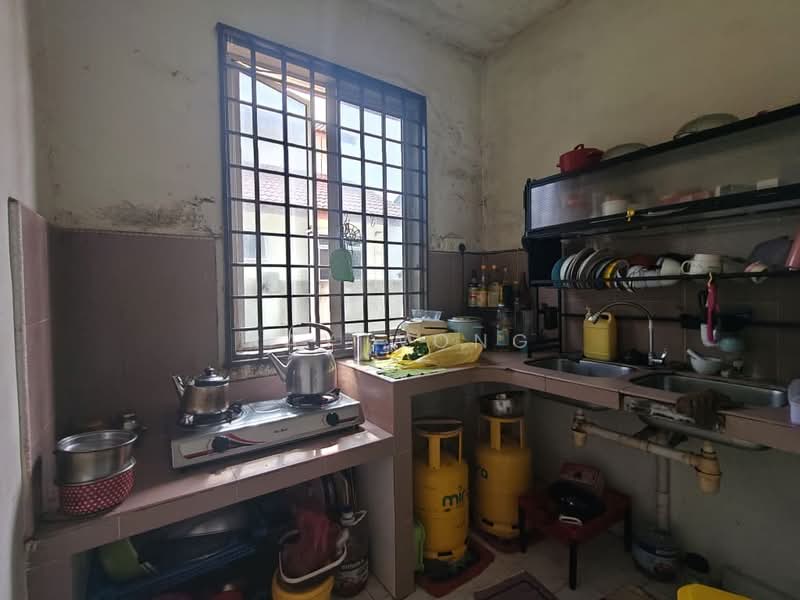 Semi-Detached House for Sale in Johor Bahru (Johor) - Ray Wong - Kitchen - PropertyGuru.com.my