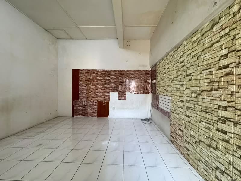 Rumah Bandar untuk Disewa di Rawang Putra (Rawang) - Tris Jong - Interior - PropertyGuru.com.my