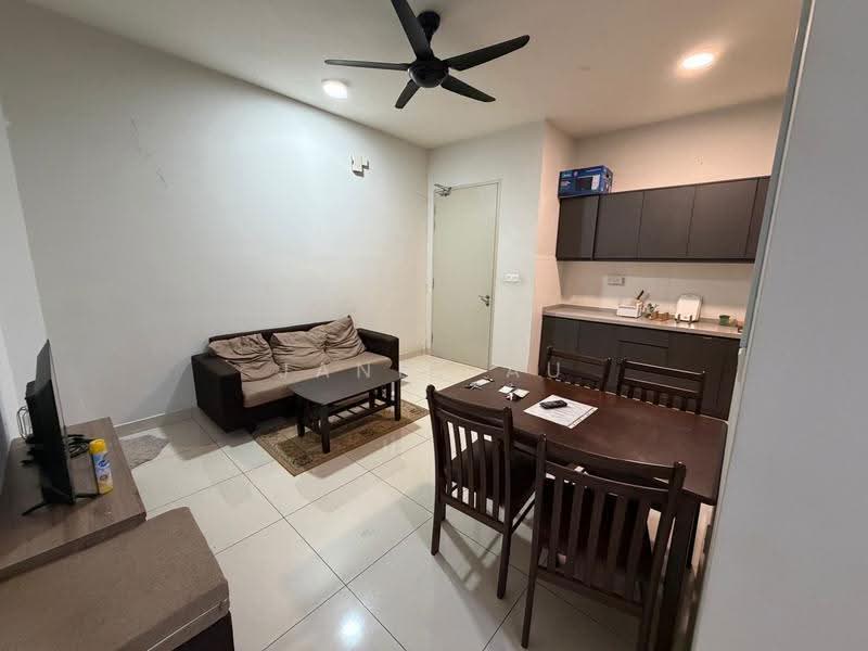 Kondominium untuk Disewa di The Haute Gurney - Janet Au - Living Room - PropertyGuru.com.my