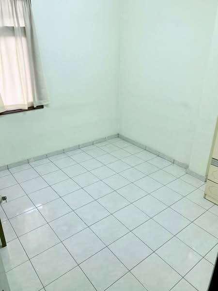 Pangsapuri untuk Dijual di Tulip Apartment - Ahmad Muslim - Interior - PropertyGuru.com.my