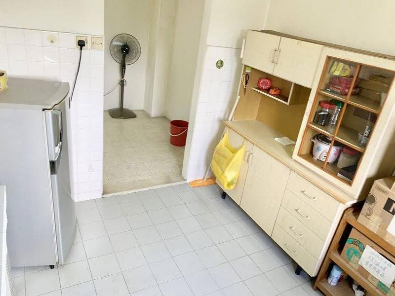 Pangsapuri untuk Dijual di Tulip Apartment - Ahmad Muslim - Kitchen - PropertyGuru.com.my