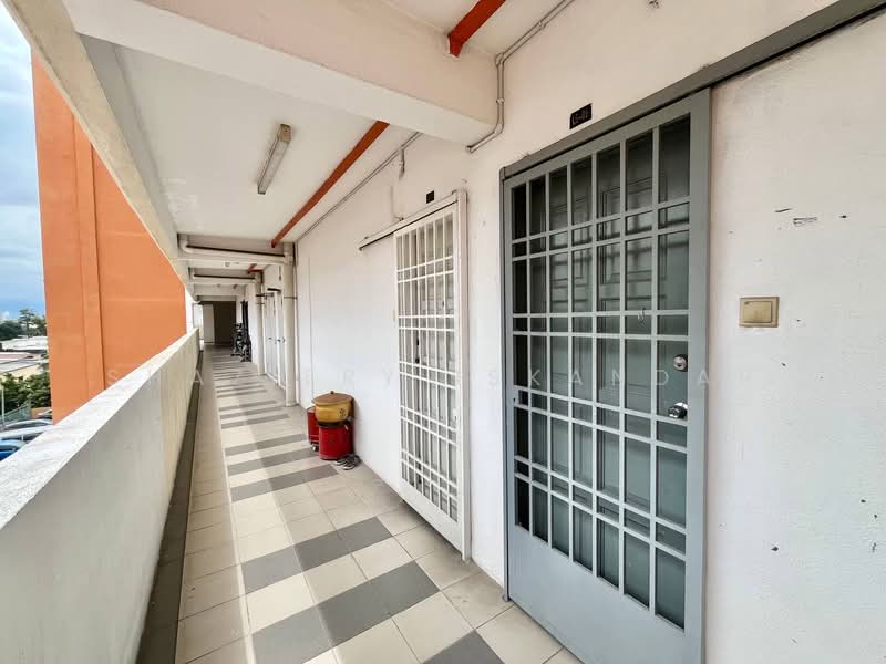 Apartment for Sale at Ria Apartment - Shaziery Iskandar - Corridor - PropertyGuru.com.my