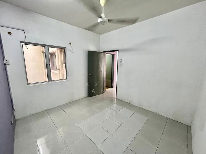 Apartment for Sale at Ria Apartment - Shaziery Iskandar - Interior - PropertyGuru.com.my