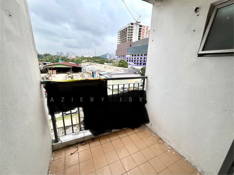 Apartment for Sale at Ria Apartment - Shaziery Iskandar - Balcony - PropertyGuru.com.my