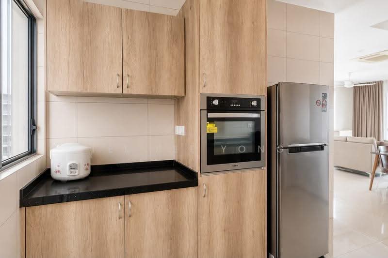 Condominium for Rent at KM1 East - Tee Bee Yong - Kitchen - PropertyGuru.com.my