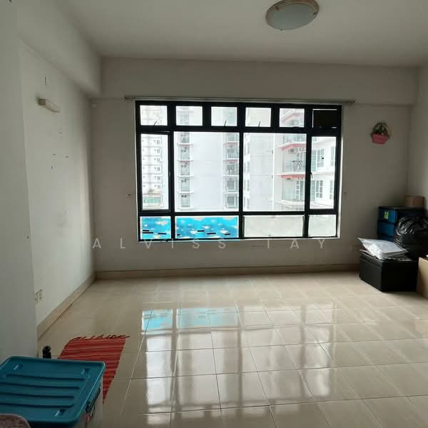 Pangsapuri untuk Dijual di Aster Court - Alviss Tay - Living Room - PropertyGuru.com.my