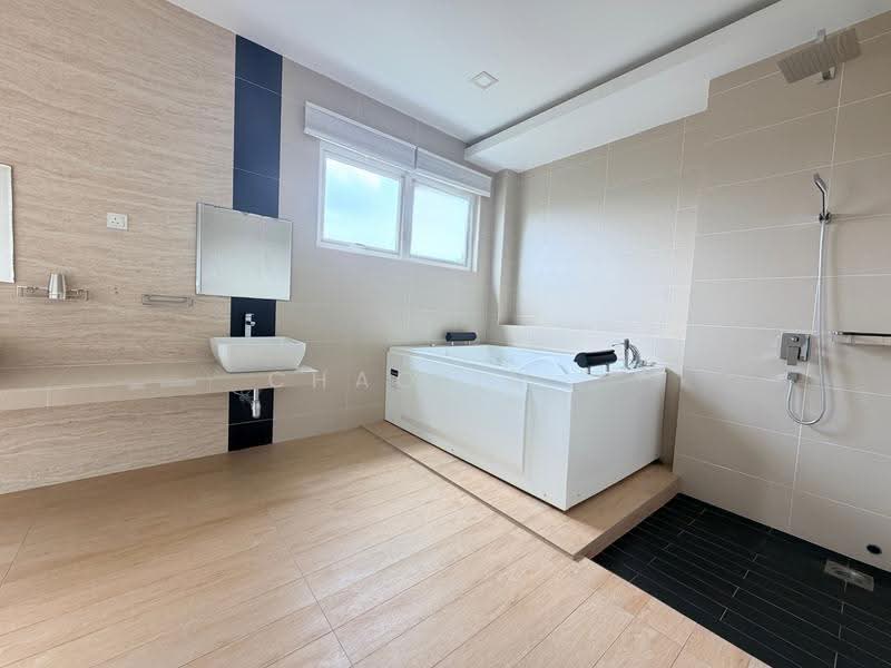 Bungalow House untuk Dijual di Bandar Mahkota Cheras (Cheras) - ChaoLim . - Bathroom - PropertyGuru.com.my