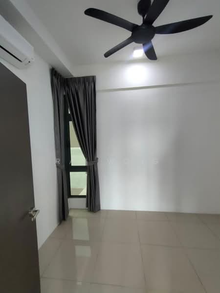 Service Residence for Sale at 8Scape Residence @ Sutera - Ray Wong - Interior - PropertyGuru.com.my