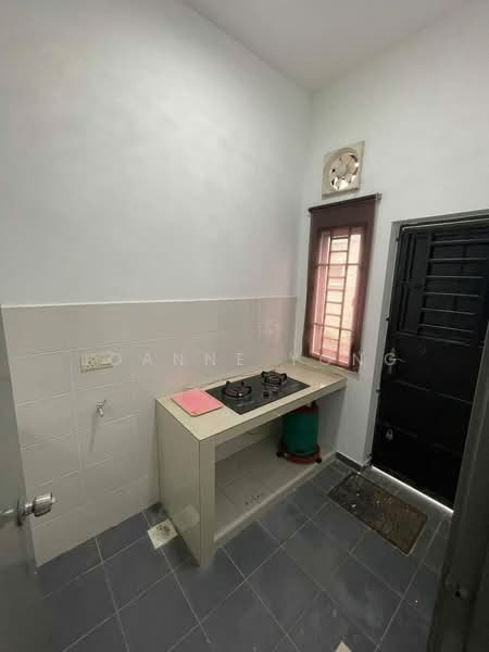 2-storey Terraced House for Sale in Gelang Patah (Johor) - Joanne Yong - Kitchen - PropertyGuru.com.my