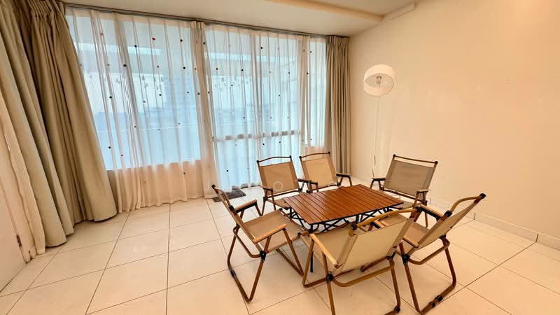 Kediaman Servis untuk Dijual di Akademik Suite - JE ONG - Living Room - PropertyGuru.com.my
