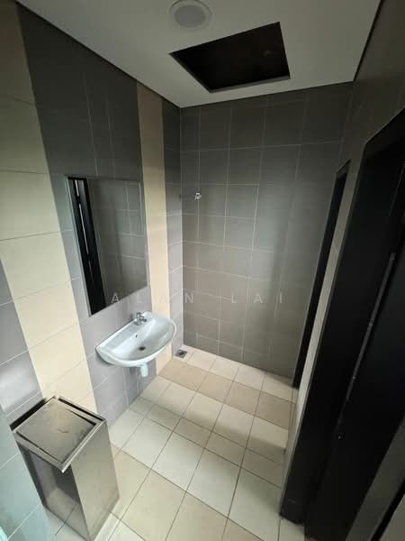 Shop / Office for Sale in Cyberjaya (Selangor) - Alan Lai - Bathroom - PropertyGuru.com.my