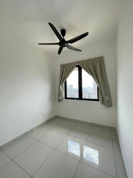 Service Residence for Sale at Parc 3 - Justin Thian - Bedroom - PropertyGuru.com.my