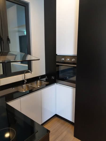 Service Residence for Rent at Service Residence @ Landmark Residence 1 - Yan . - Kitchen - PropertyGuru.com.my