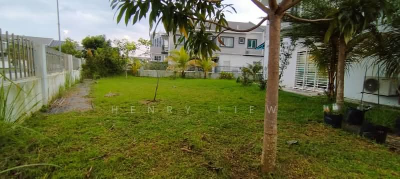 Rumah Teres 2-Tingkat untuk Dijual di Cyberjaya (Selangor) - Henry Liew - Garden - PropertyGuru.com.my