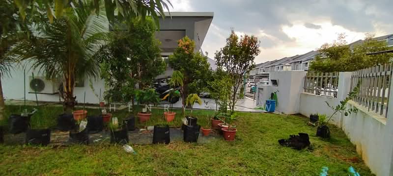 Rumah Teres 2-Tingkat untuk Dijual di Cyberjaya (Selangor) - Henry Liew - Exterior - PropertyGuru.com.my