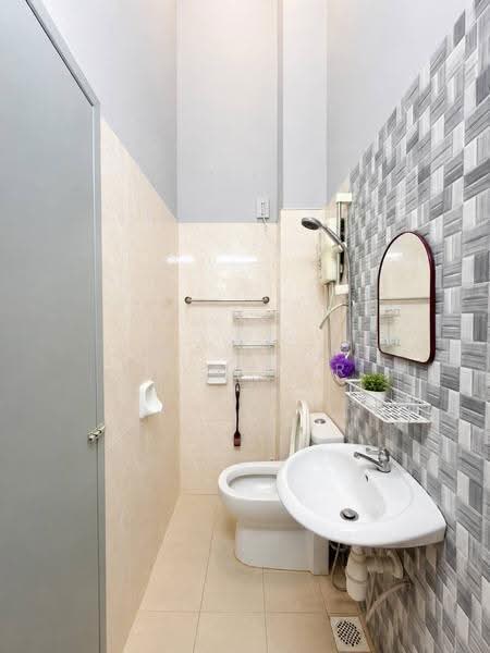 2-storey Terraced House for Sale in Ampang Jaya (Ampang) - Shaziery Iskandar - Bathroom - PropertyGuru.com.my