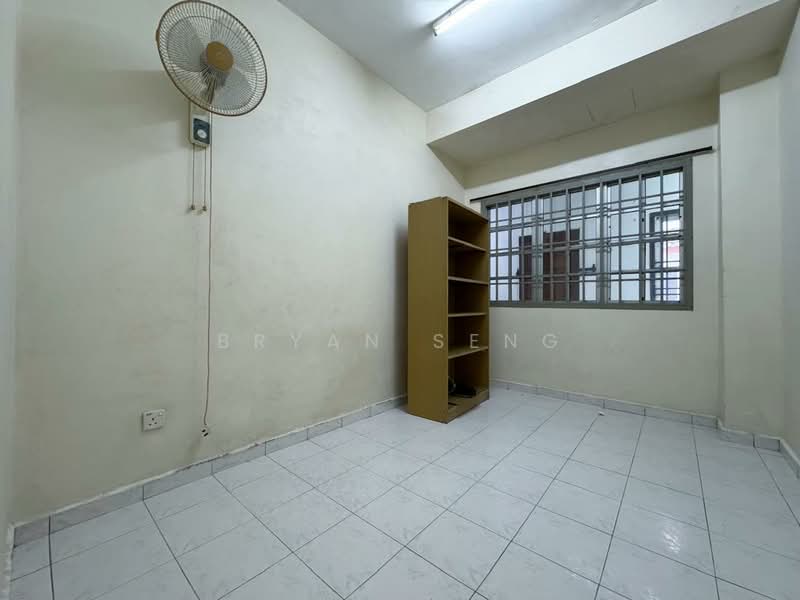 2-storey Terraced House for Sale in Bandar Putra (Kulai) - Bryan Seng - PropertyGuru.com.my