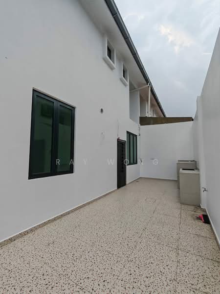 Rumah Teres 2-Tingkat untuk Dijual di Setia Tropika (Johor Bahru) - Ray Wong - Exterior - PropertyGuru.com.my