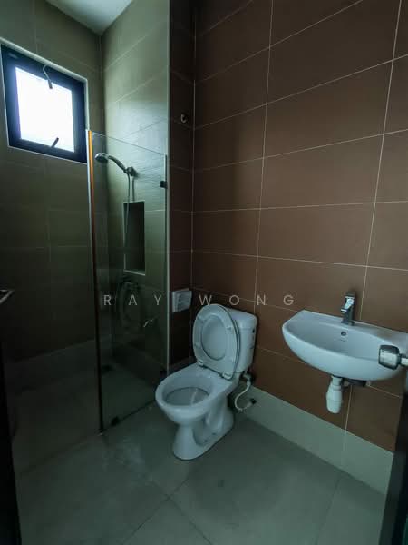 Rumah Teres 2-Tingkat untuk Dijual di Setia Tropika (Johor Bahru) - Ray Wong - Bathroom - PropertyGuru.com.my