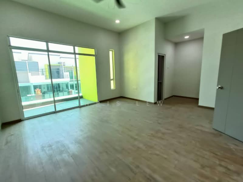 Rumah Teres 2-Tingkat untuk Disewa di Lahat (Perak) - CHRIS LEW - Balcony - PropertyGuru.com.my