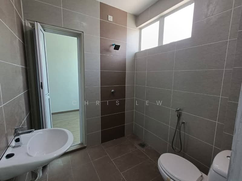 Rumah Teres 2-Tingkat untuk Disewa di Lahat (Perak) - CHRIS LEW - Bathroom - PropertyGuru.com.my