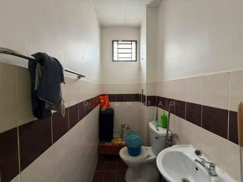 2-storey Terraced House for Sale in Taman JP Perdana (Johor Bahru) - Foo Jun Tao - Bathroom - PropertyGuru.com.my