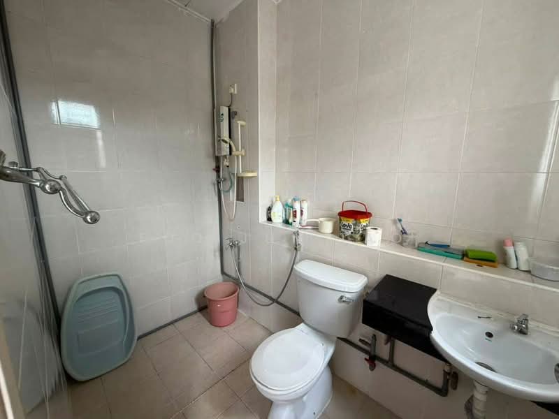 2-storey Terraced House for Sale in Taman JP Perdana (Johor Bahru) - Foo Jun Tao - Bathroom - PropertyGuru.com.my