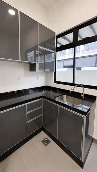 Terraced House for Sale in Johor Bahru (Johor) - Benjamin Lim - Kitchen - PropertyGuru.com.my