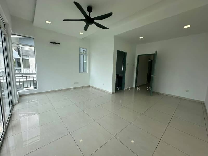 Rumah Kluster untuk Dijual di Iskandar Puteri (Nusajaya) (Johor) - Joanne Yong - Living Room - PropertyGuru.com.my